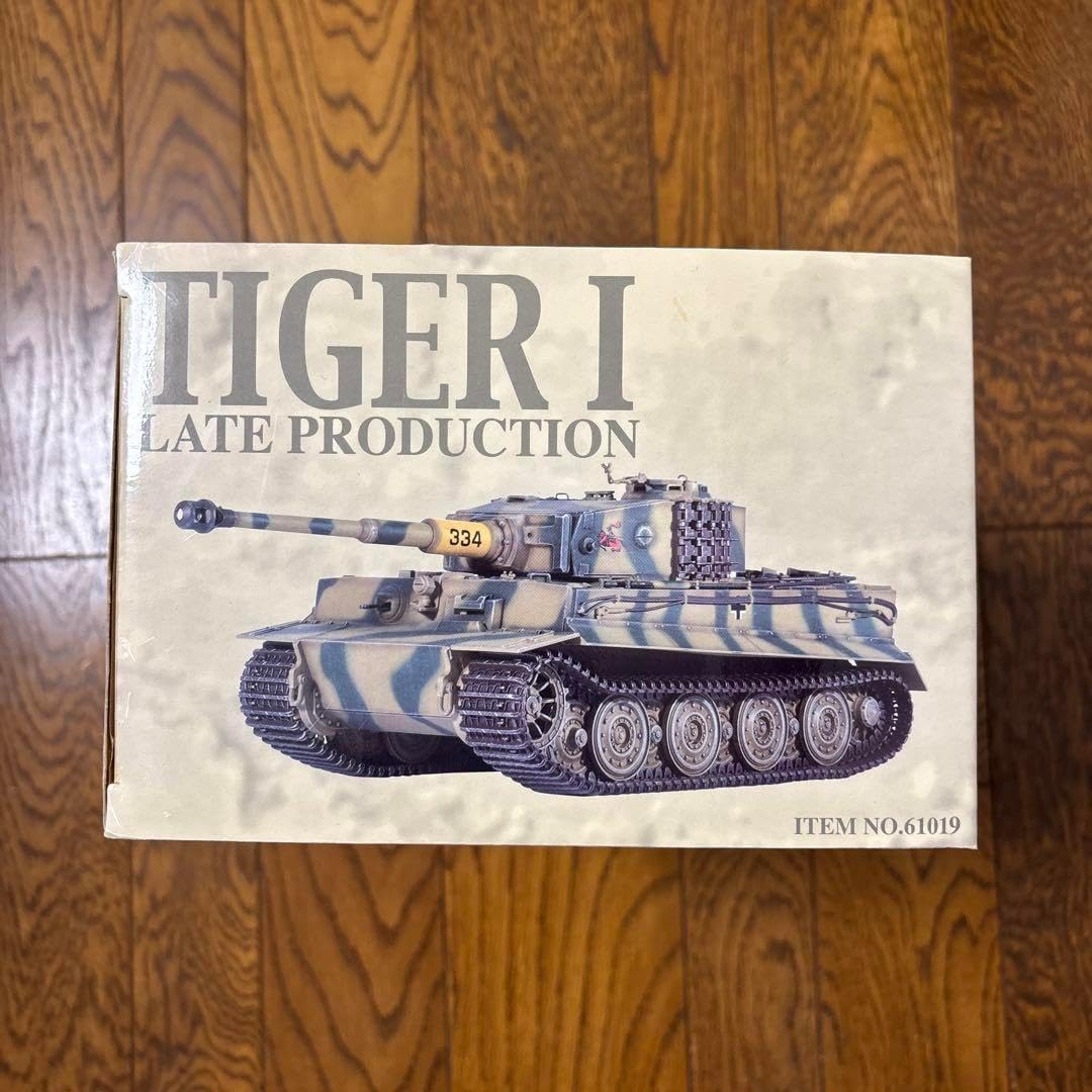 サイバーホビー 1/35 ドイツ軍 ティーガーI 後期生産型 第505重